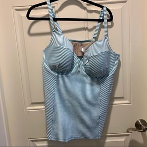 Cacique swim set, 42DDD top and 16 bottoms